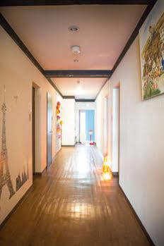 Casa de hóspedes Oyo Hikari House